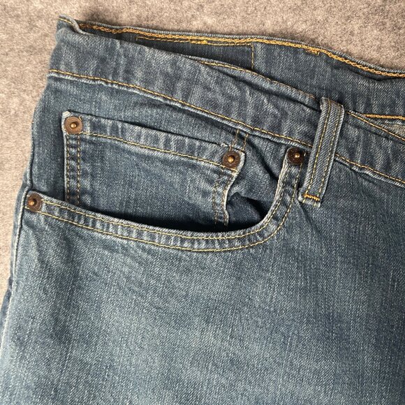 Levis 541 Athletic Fit Mens Jeans Size 50x30 Blue Denim Classic 5-Pocket Style - Picture 8 of 12